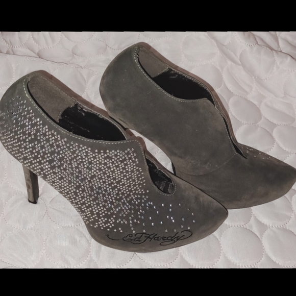 Ed Hardy Platform Heels - Picture 3 of 8